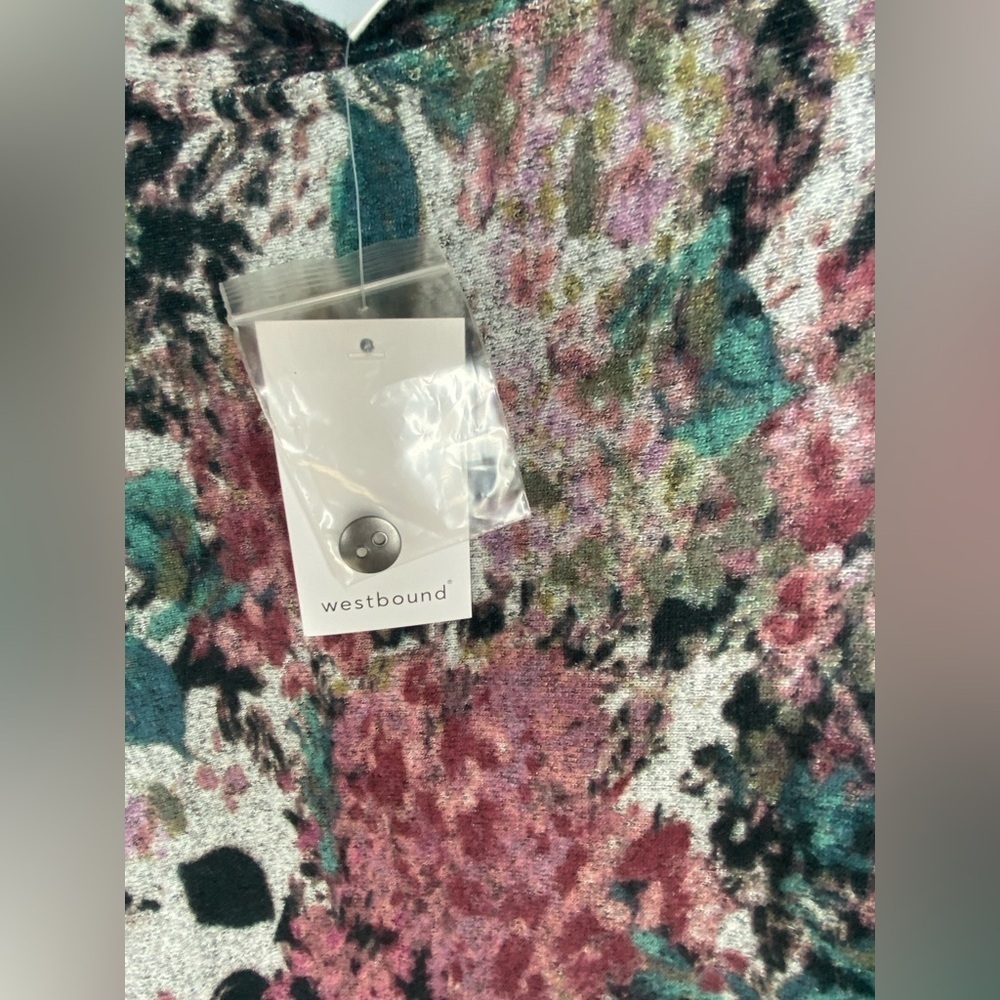 Westbound  NWT Pink Floral Fuzzy Placement Gray Dillards Sweater - Picture 6 of 7